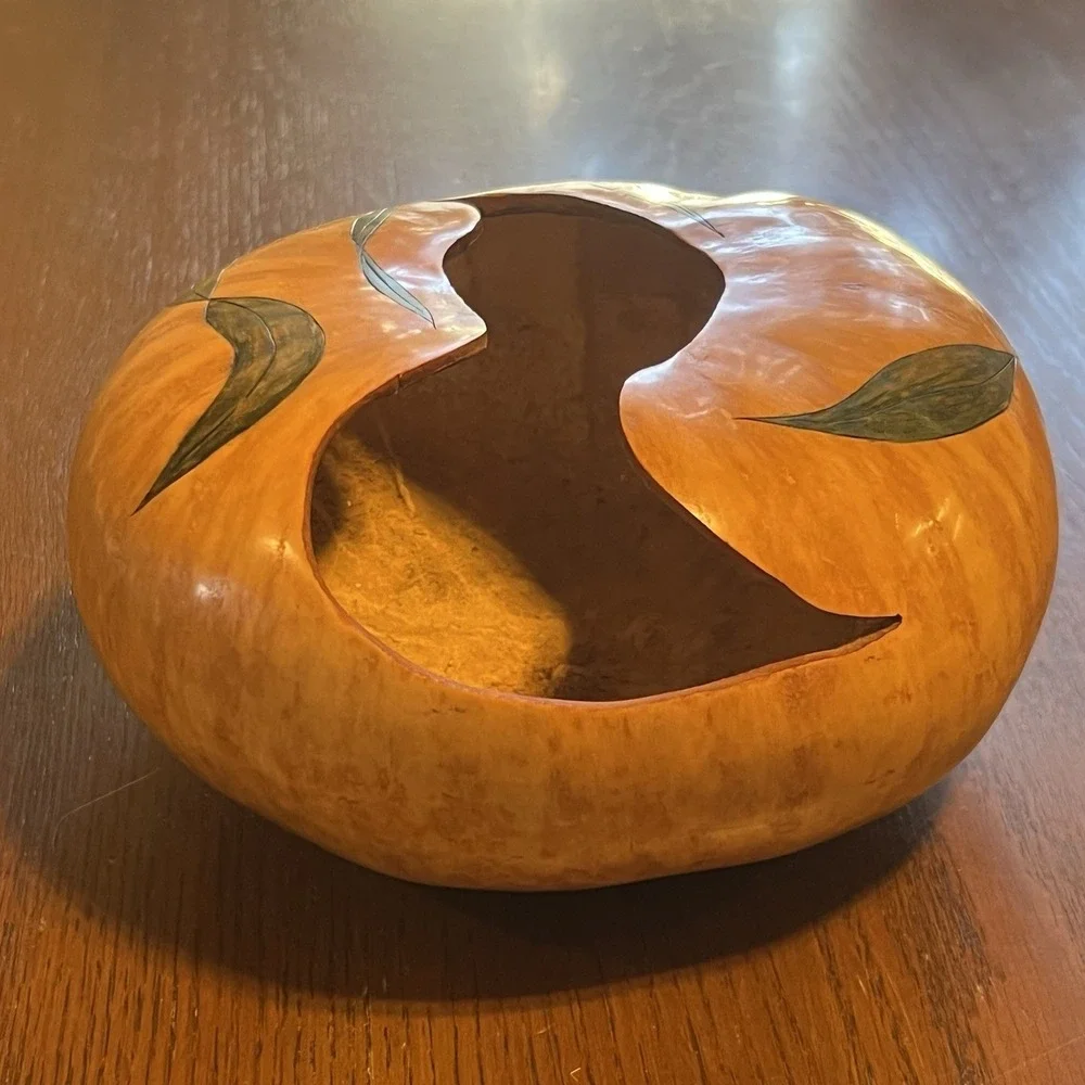 Vintage Hand Painted Carved Gourd Frog Lily Pad Art‎ Natural Decorative Dish